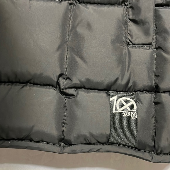 10.Deep Vest - Picture 6 of 8